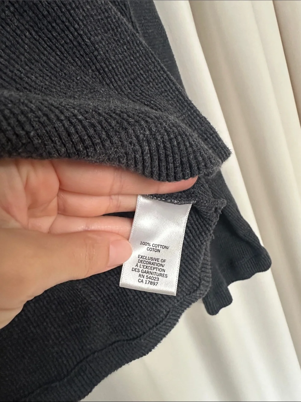Banana Republic Charcoal Gray Waffle Knit Snap Neck Pullover Sweater S
